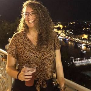 Meet your Posher, Alison